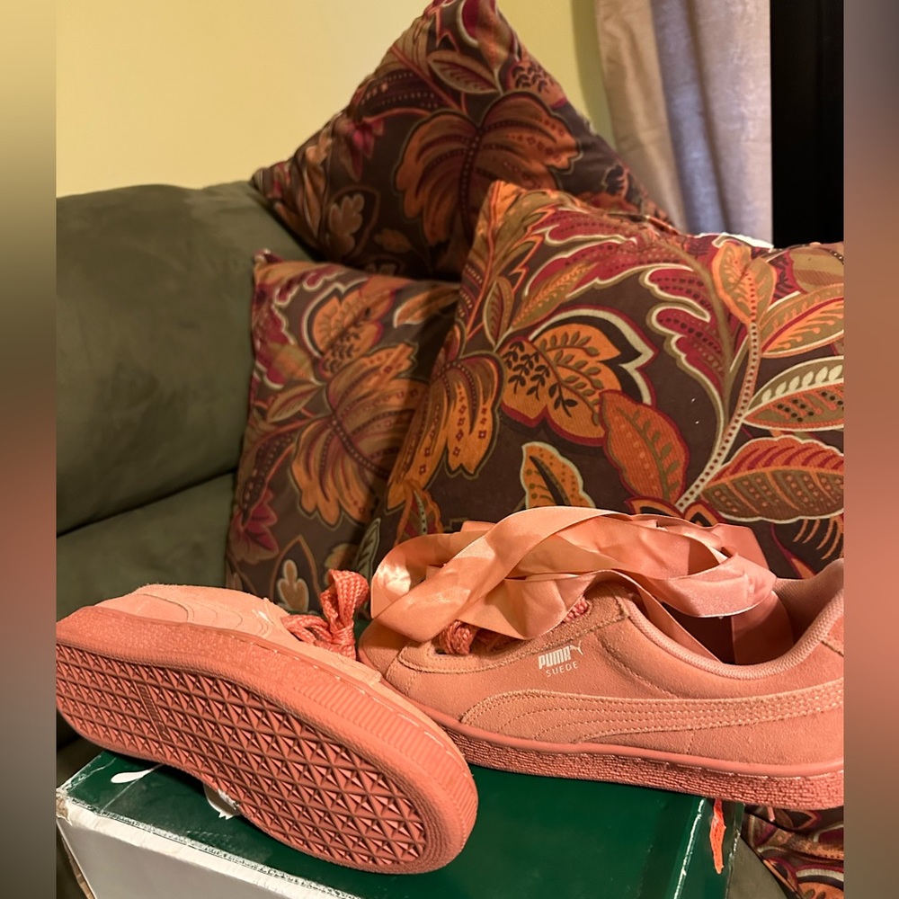 Women Sneakers